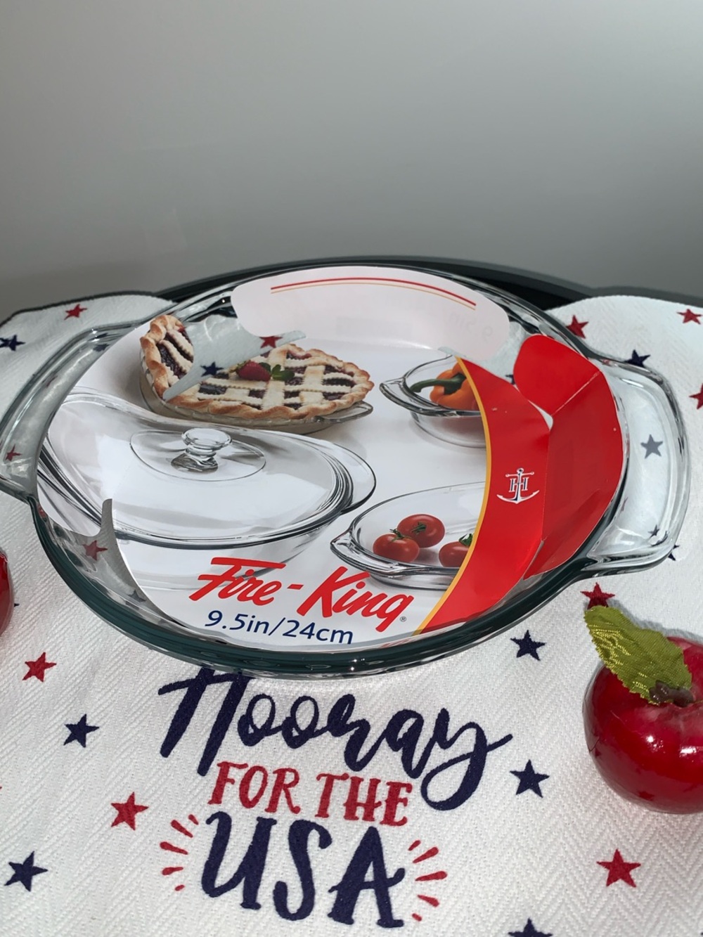 Anchor Hocking's Fire King Clear Glass Deep DIsh Pie Baking Dish